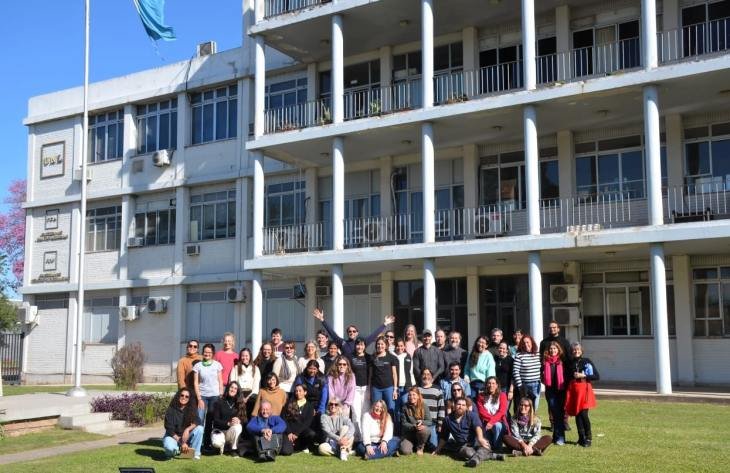 Participantes del encuentro sobre semillas nativas y restauración de ecosistemas